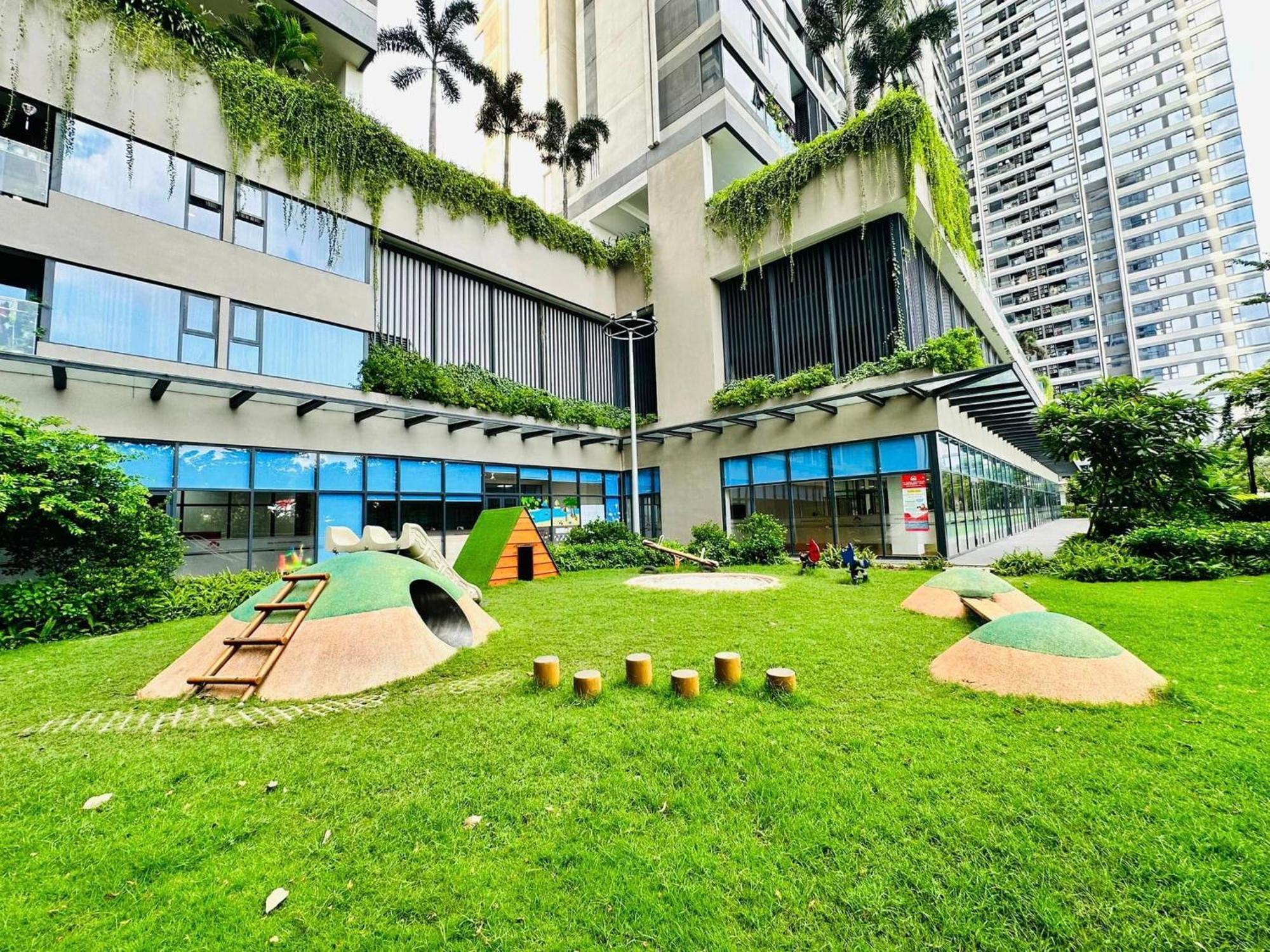 Kingdom 101 - 2 Phong Ngu Quan 10, Hcm * TP. Hồ Chí Minh